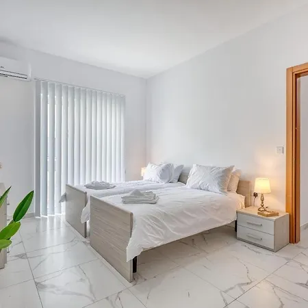 New -family In Malta By Sf Homes شقة *