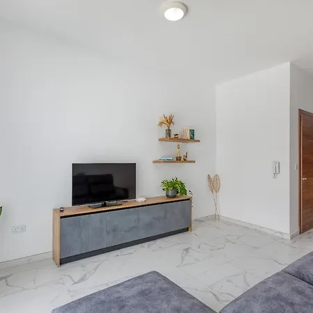 New -family In Malta By Sf Homes Apartamento *
